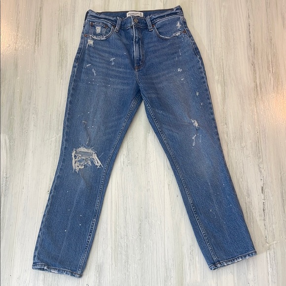 Abercrombie & Fitch Distressed Mom Jeans 27/4R - Picture 1 of 10